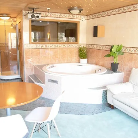 Lejlighed Hh Huoneistot *